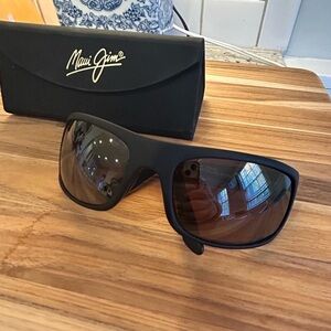 Maui Jim Matte Black Peahi Sunglasses
